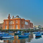 Old Town 3*