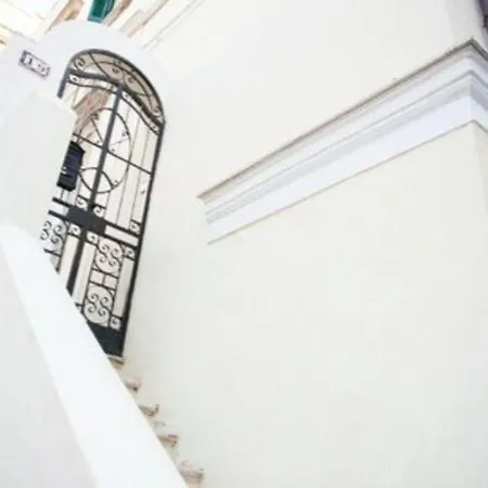 Old Town לינה וארוחת בוקר 3*