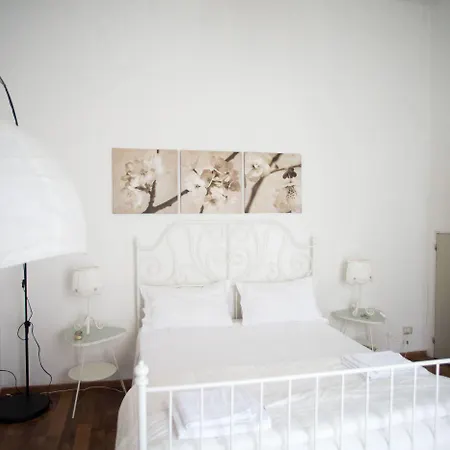 Bed & Breakfast Old Town 3*